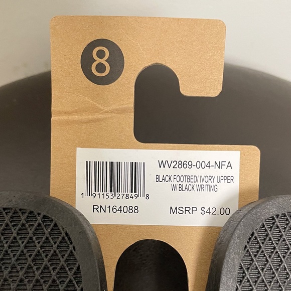 Rae Dunn Black Ivory Be Kind Slides NWT 8 *minor discoloration* - Picture 9 of 10